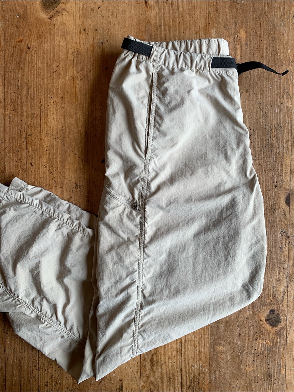 Patagonia Men's Tan Cargo Pants - Picture 11 of 16